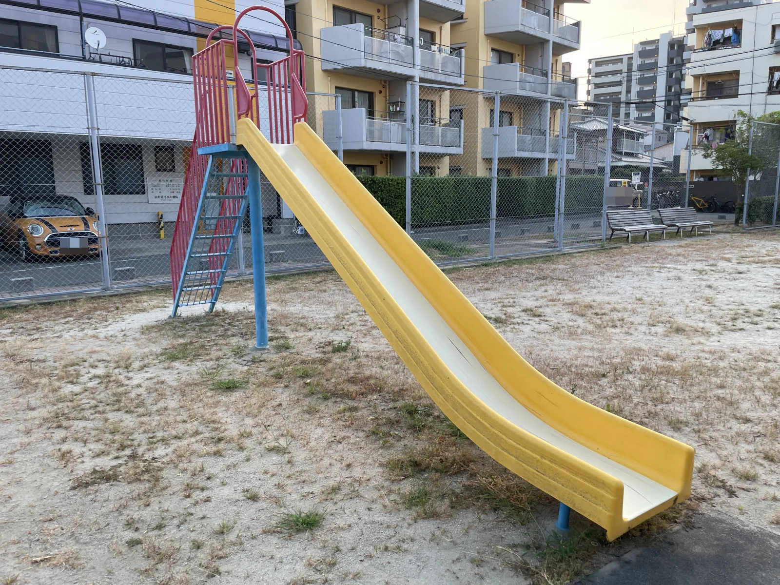 馬出東公園の設備・遊具写真